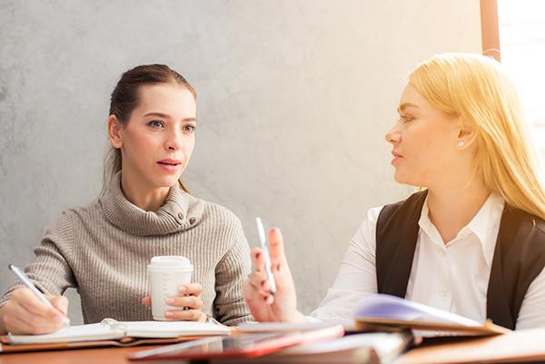 Giao tiếp tiếng Đức cơ bản được hiểu như thế nào?